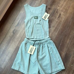 NWT DAILY DRILLS SET